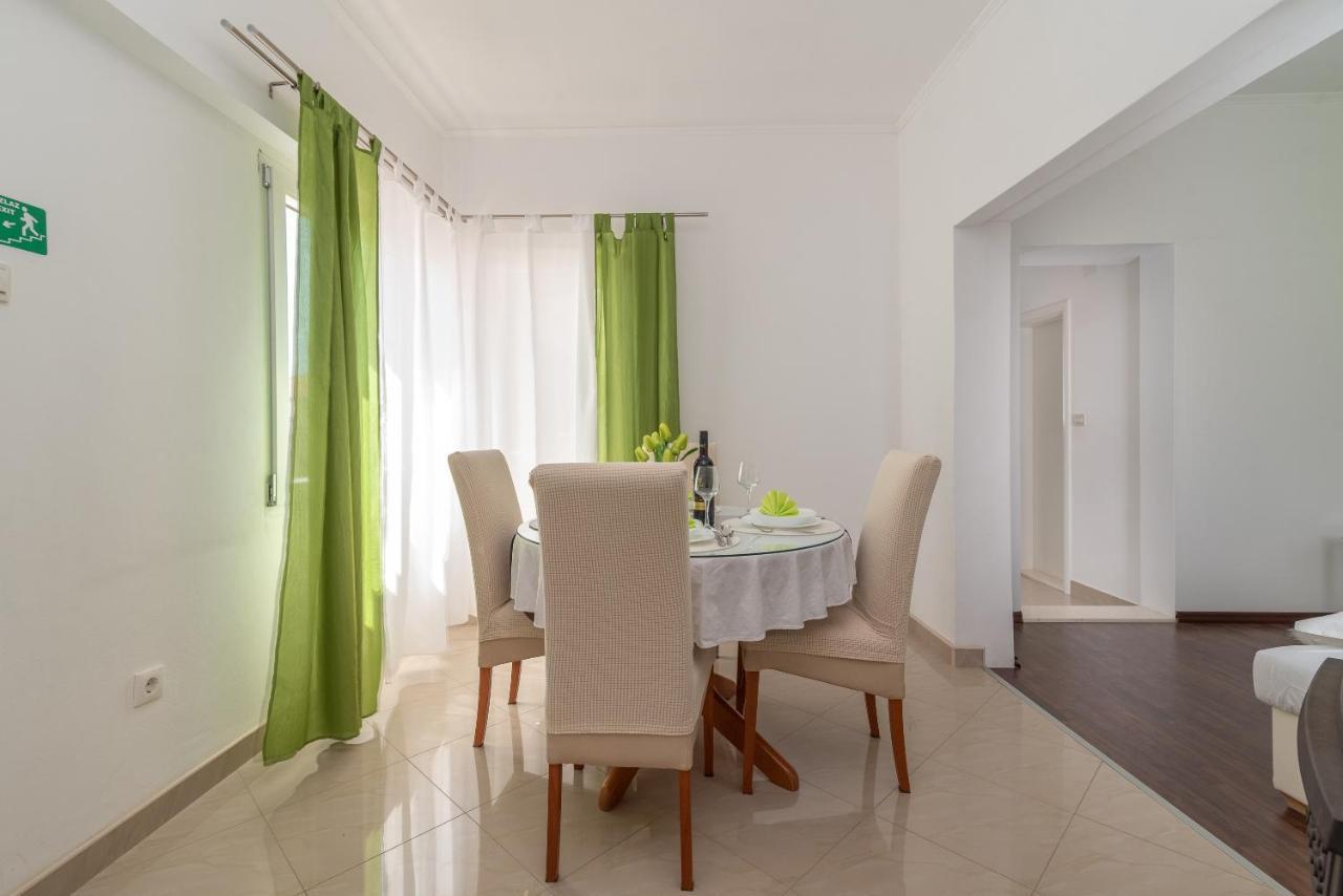 Apartment Roko Trogir Exterior photo