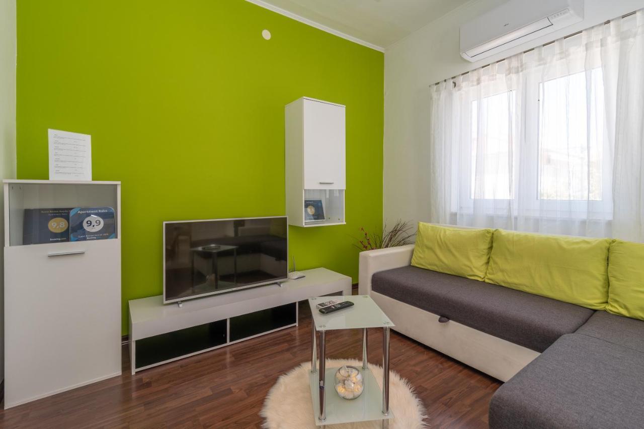 Apartment Roko Trogir Exterior photo