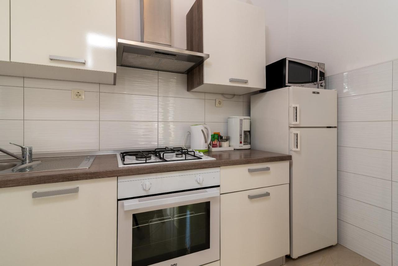 Apartment Roko Trogir Exterior photo